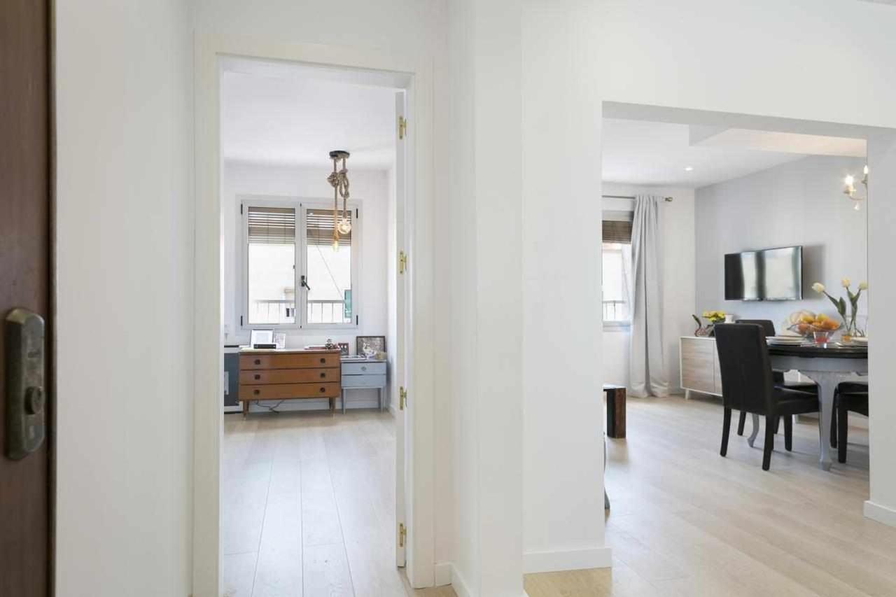 Apartment Leonor Barcelona Zewnętrze zdjęcie